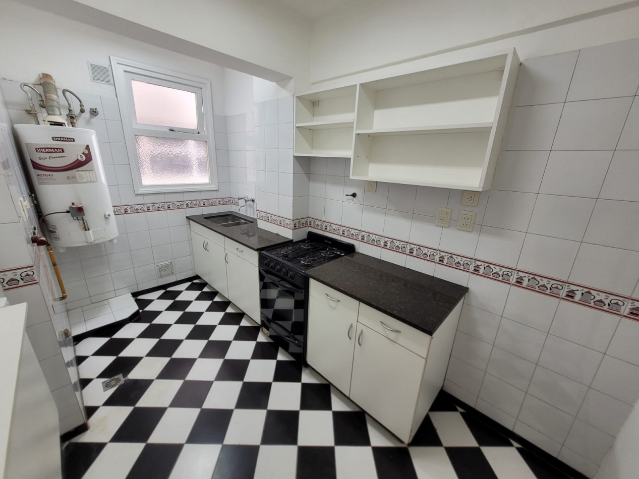 VENTA EXELENTE DEPTO 3 AMB. AL FRENTE ZONA ALDREY MAR DEL PLATA
