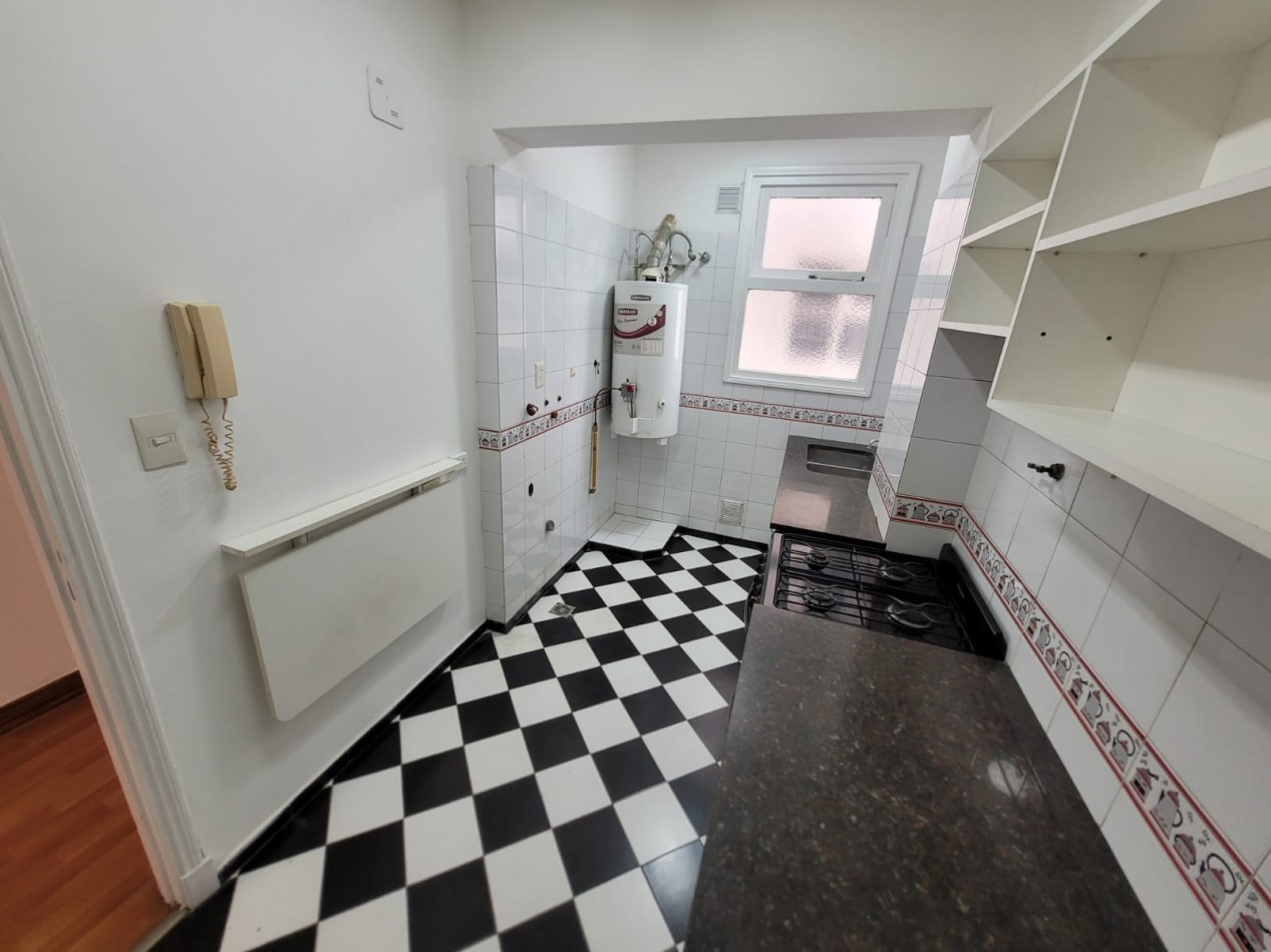 VENTA EXELENTE DEPTO 3 AMB. AL FRENTE ZONA ALDREY MAR DEL PLATA