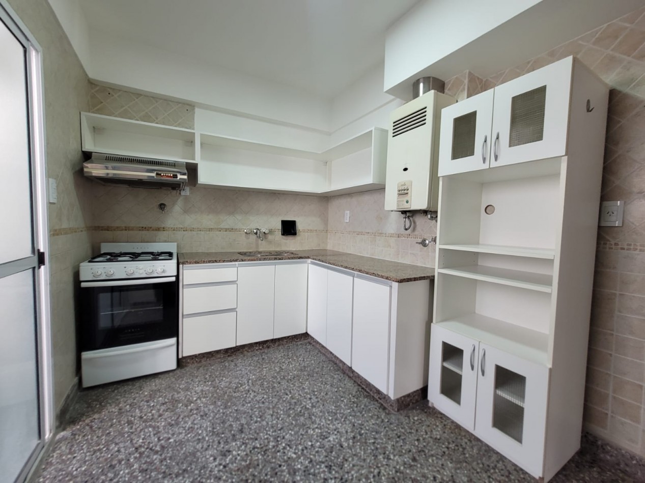 VENTA DEPTO 3 AMB. Balcon Centro
