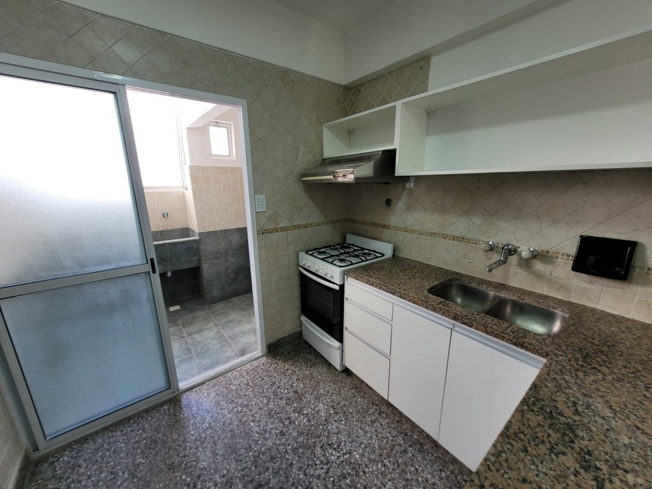 VENTA DEPTO 3 AMB. Balcon Centro