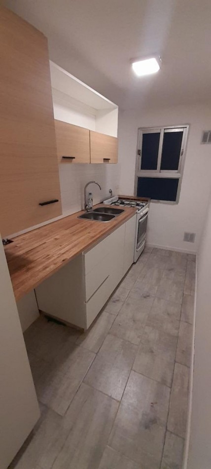 VENTA DEPTO 2 AMB RECICLADO AMOBLADO ZONA ALDREY