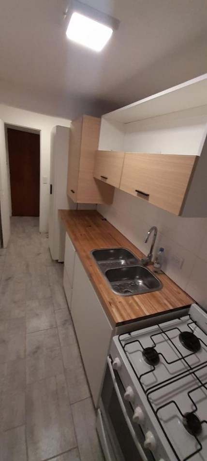 VENTA DEPTO 2 AMB RECICLADO AMOBLADO ZONA ALDREY