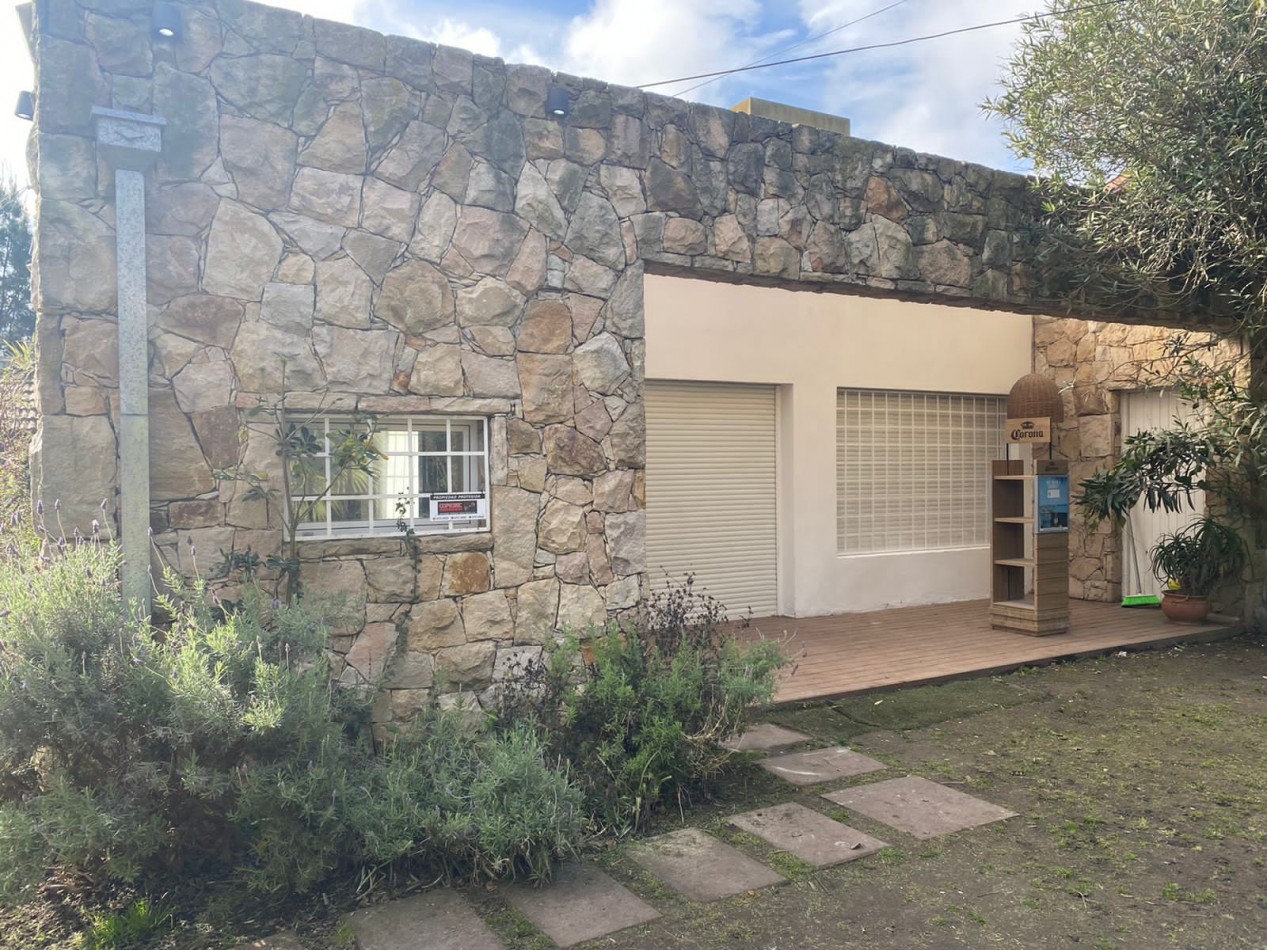 ALQUILER 24 MESES CASA 3 AMB CON GRAN PARQUE BARRIO LA FLORIDA
