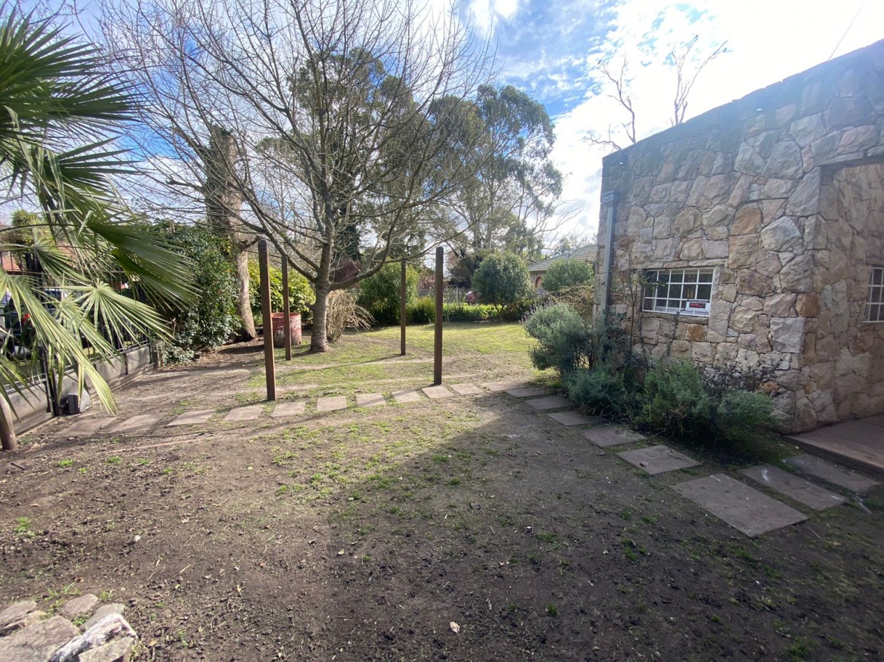 ALQUILER 24 MESES CASA 3 AMB CON GRAN PARQUE BARRIO LA FLORIDA