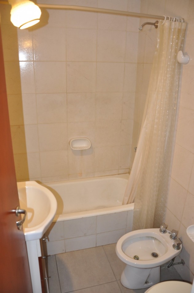 VENTA DEPTO 2 AMB COCHERA CUB. ZONA ALDREY MAR DEL PLATA