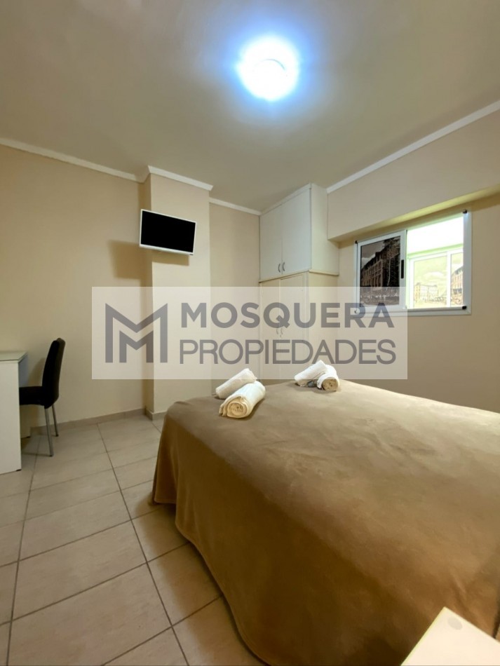 Hotel reciclado Mar del Plata con Departamento LOFT a la calle a 4 cuadras del mar y a 100 mts Facultad de Medicina !!