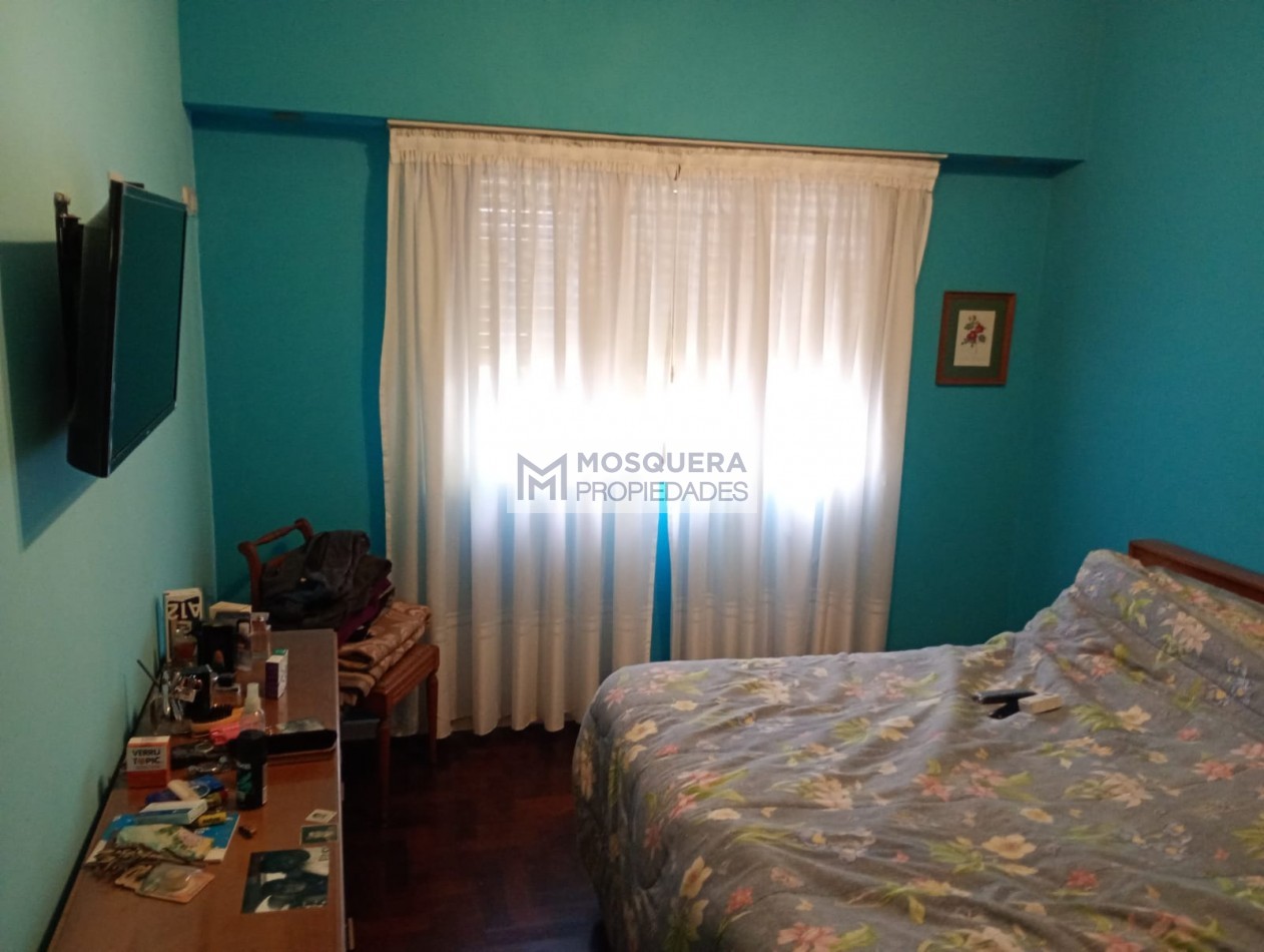 CASA EN VENTA PLENO BARRIO CHAUVIN