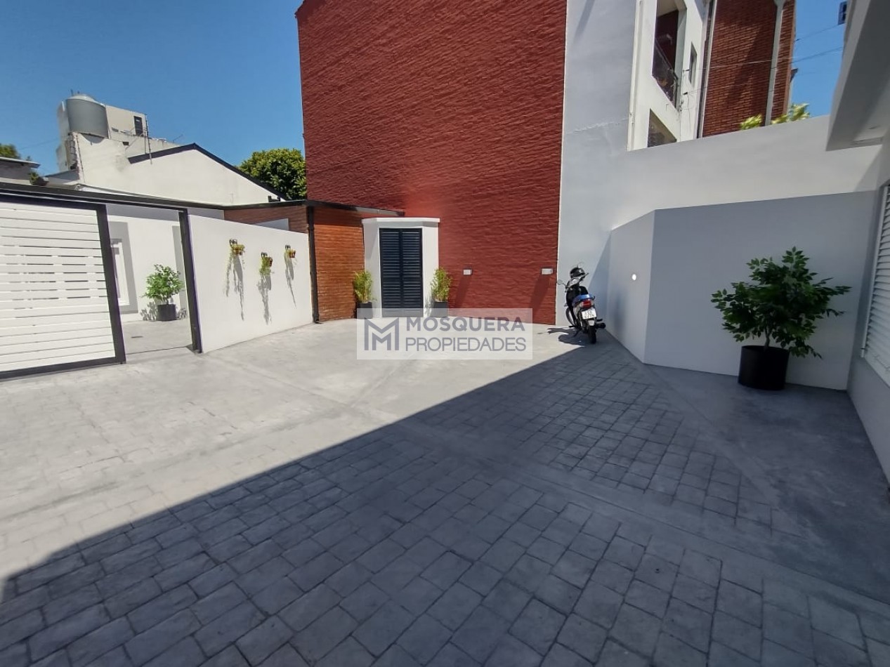 OPORTUNIDAD EN VENTA RECICLADO A ESTRENAR PH 3 AMB LA PERLA