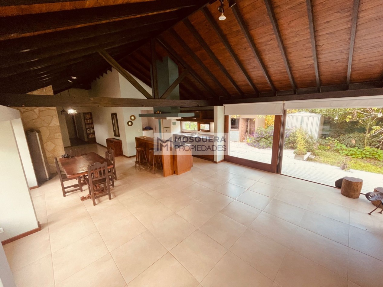 Venta casa Bosque Peralta Ramos 