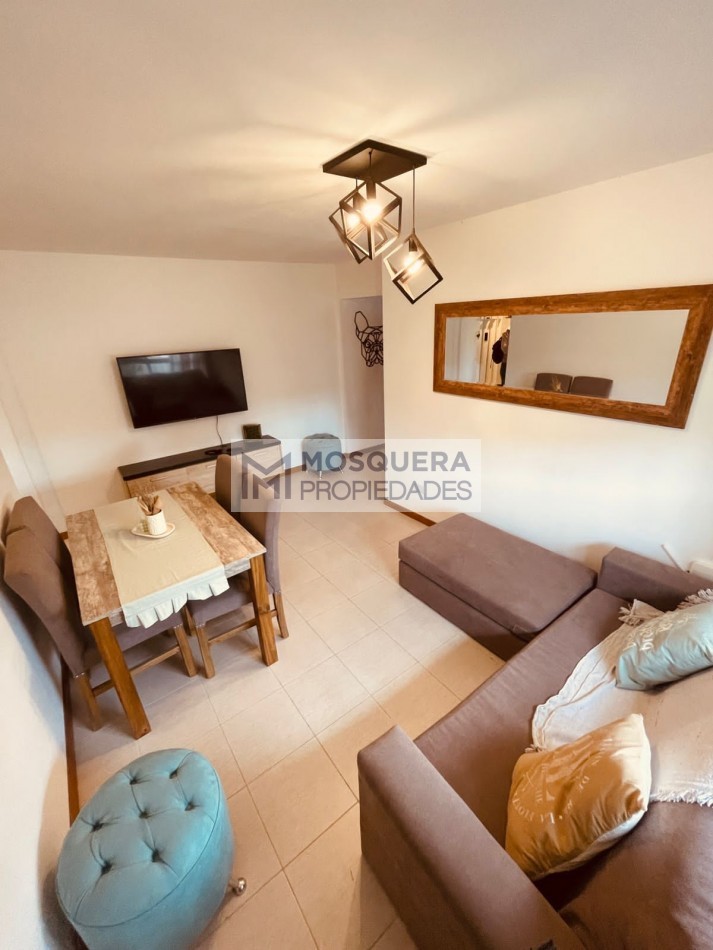 VENTA DEPARTAMENTO 2 AMBIENTES RECICLADO BARRIO LOS PINARES