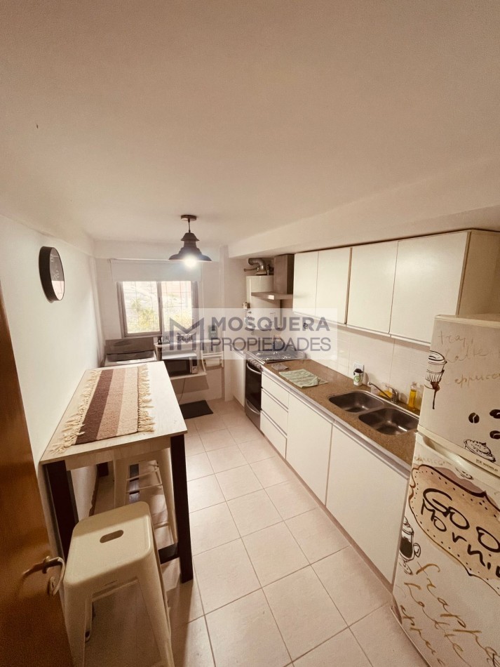 VENTA DEPARTAMENTO 2 AMBIENTES RECICLADO BARRIO LOS PINARES
