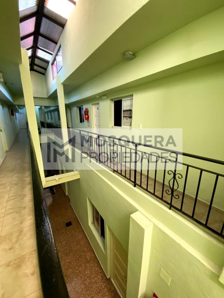 Hotel reciclado Mar del Plata con Departamento LOFT a la calle a 4 cuadras del mar y a 100 mts Facultad de Medicina !!