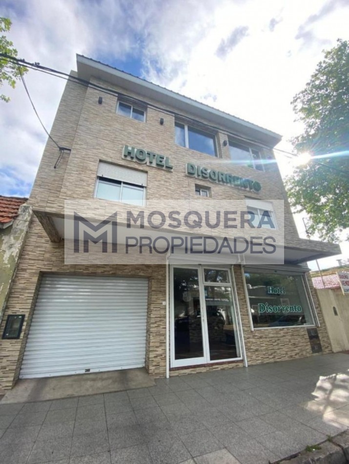 Hotel reciclado Mar del Plata con Departamento LOFT a la calle a 4 cuadras del mar y a 100 mts Facultad de Medicina !!