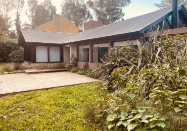 CASA EN VENTA BOSQUE PERALTA RAMOS SOBRE DOS LOTES