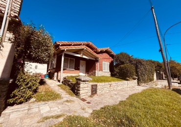 VENTA CHALET ESTILO MAR DEL PLATA A RECICLAR ZONA LOS TRONCOS