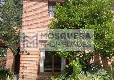VENTA CASA BOSQUE PERALTA RAMOS