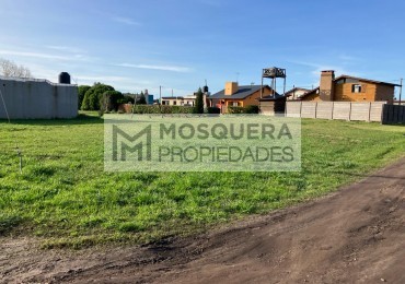 Venta Lote en esquina Camet Norte